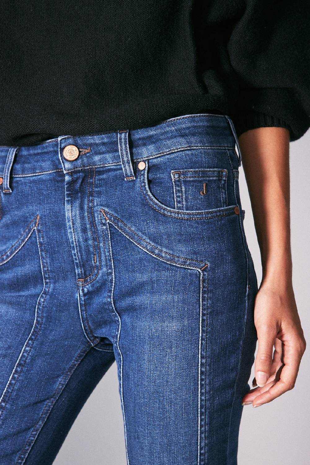 Jeckerson 5 Tasche Skinny Con Toppa In Denim Blu Scuro