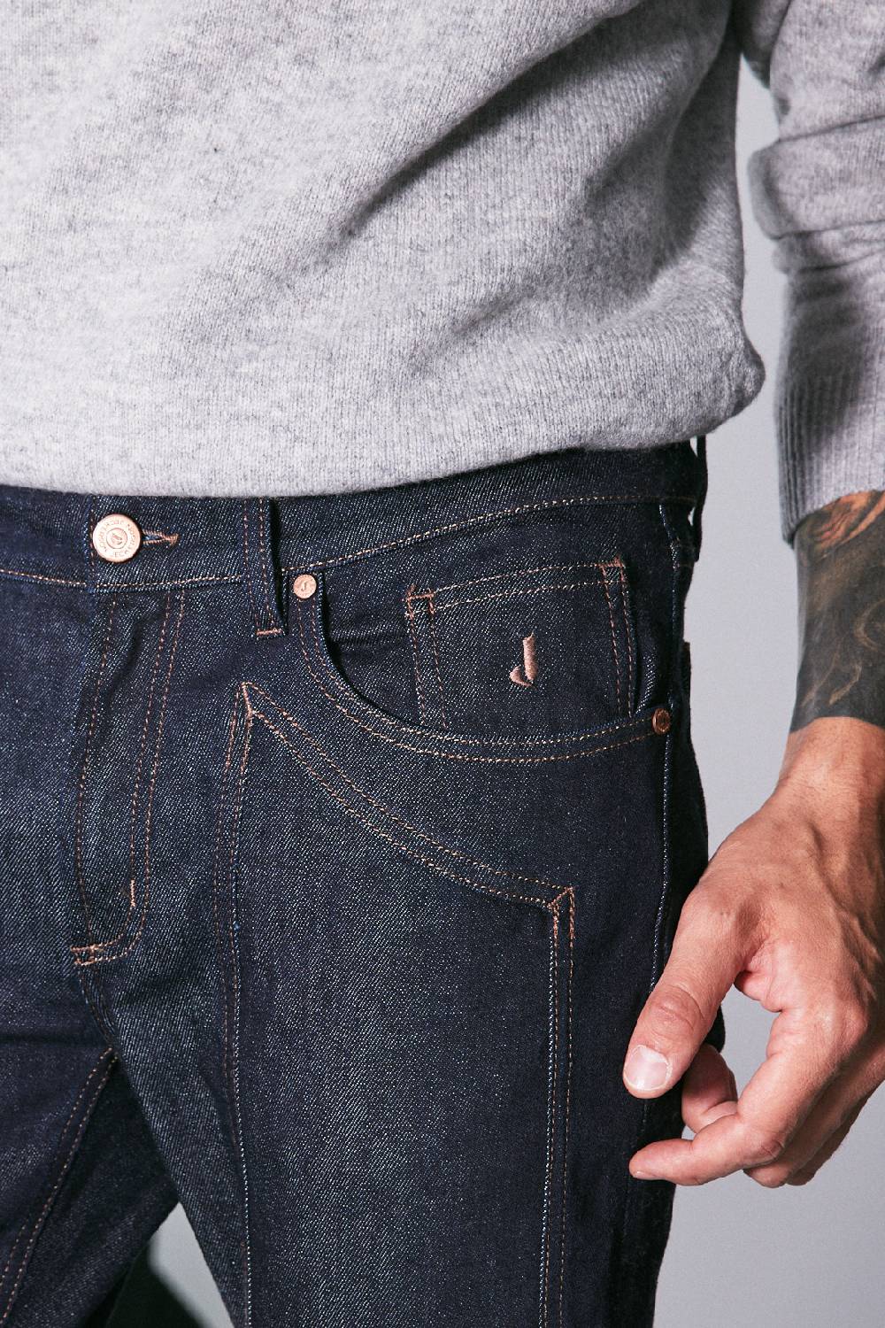 Jeckerson Pantalone 5 Tasche Con Toppa In Denim