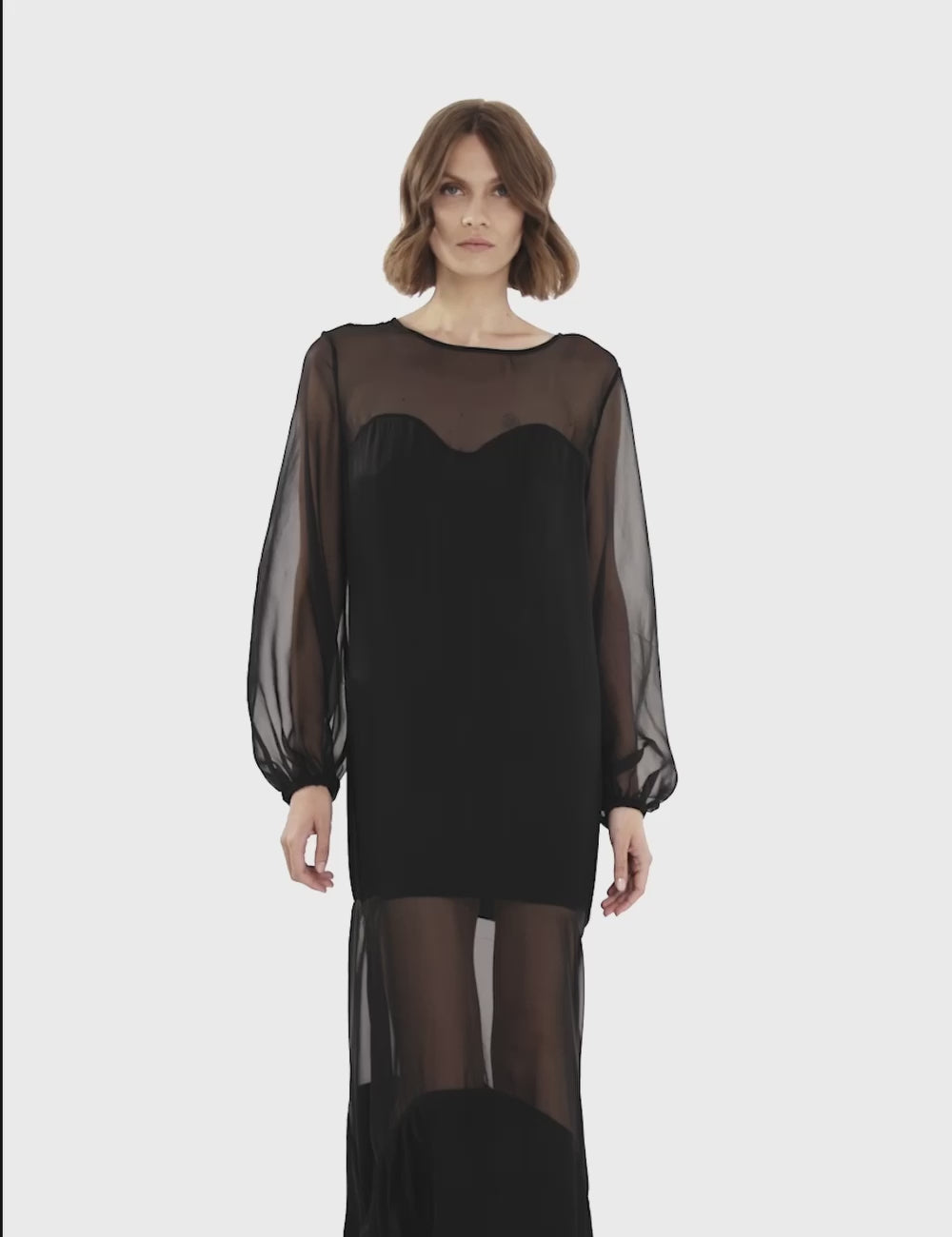 Jijil Abito Lungo Trasparente