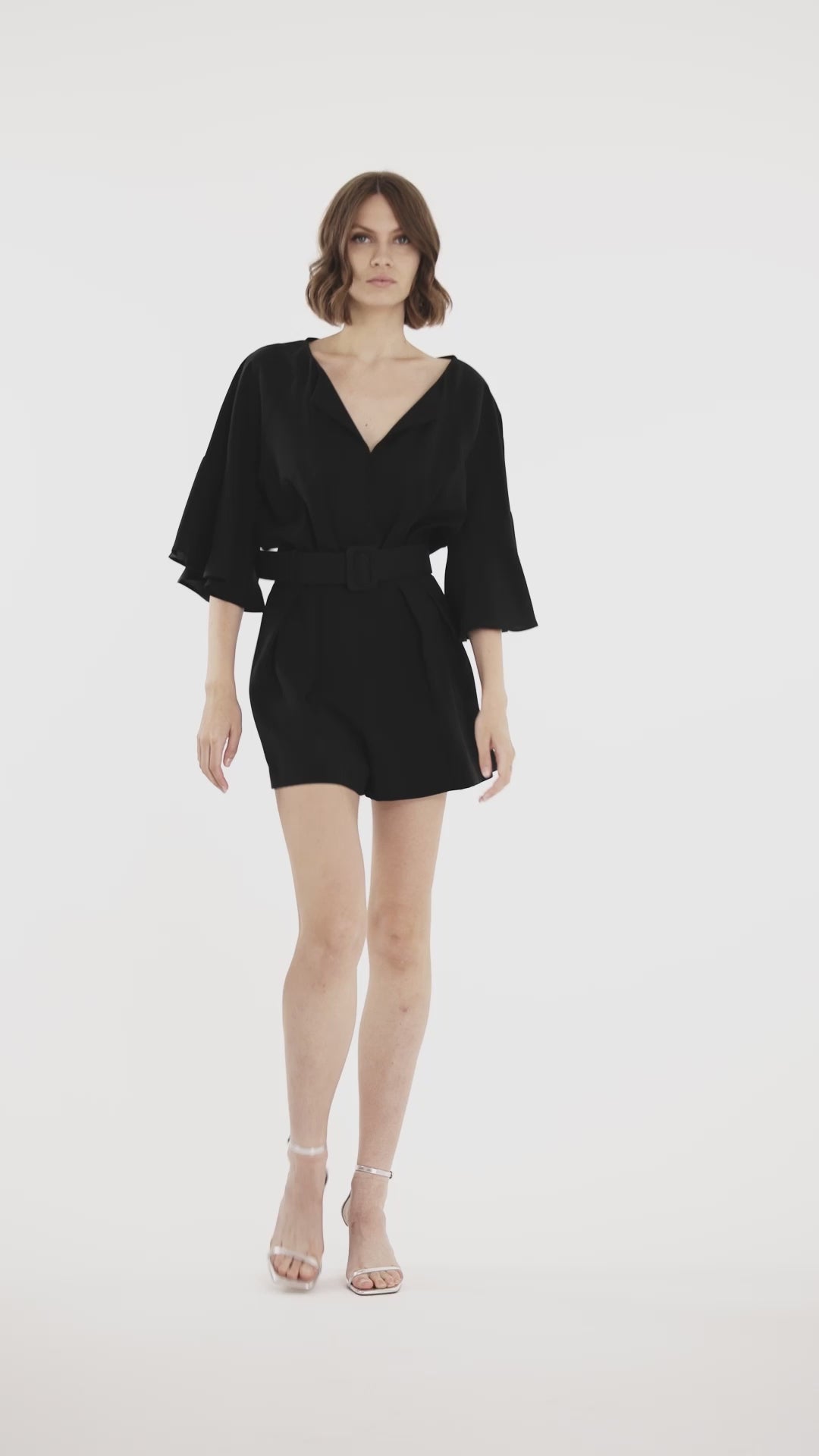 Jijil Tuta Corta Con Manica 3/4