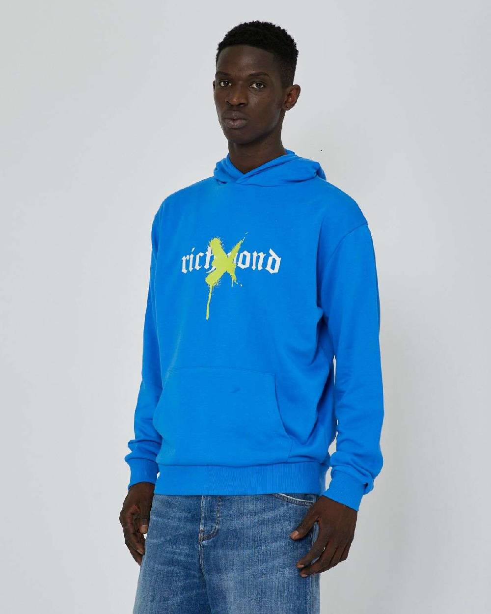 John Richmond Felpa Con Cappuccio E Stampa Sul Davanti