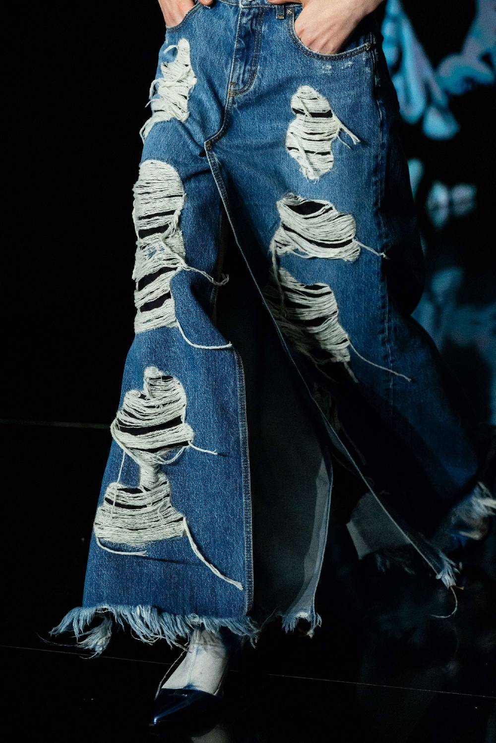John Richmond Gonna Midi In Denim Con Strappi Sul Davanti
