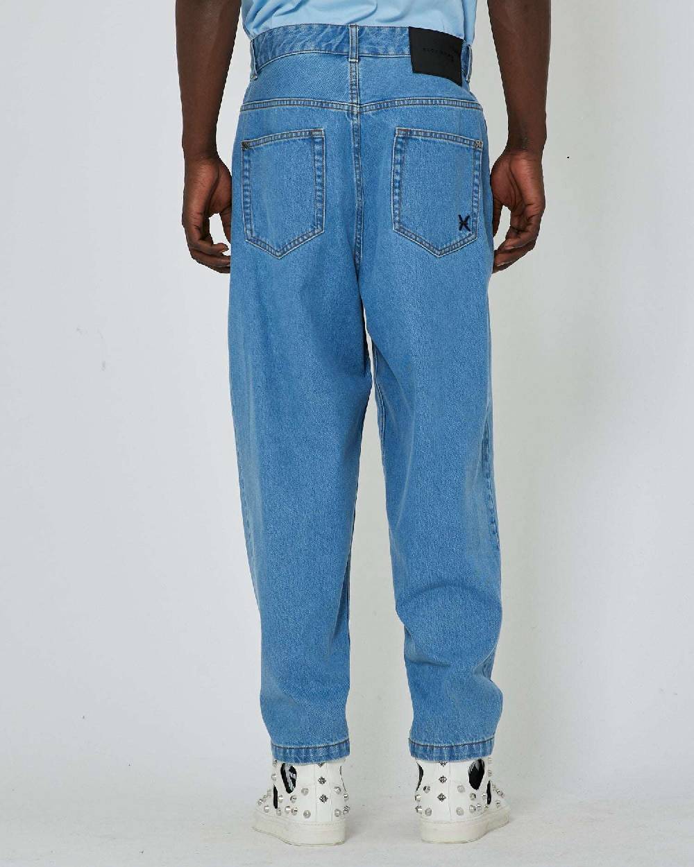 John Richmond Jeans Over Con Logo Ricamato Sul Retro