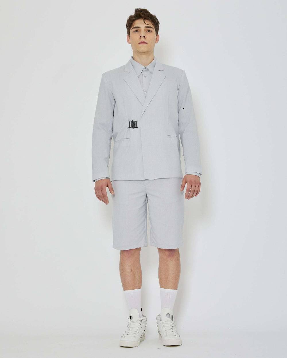 John Richmond Bermuda con fibbia regolabile