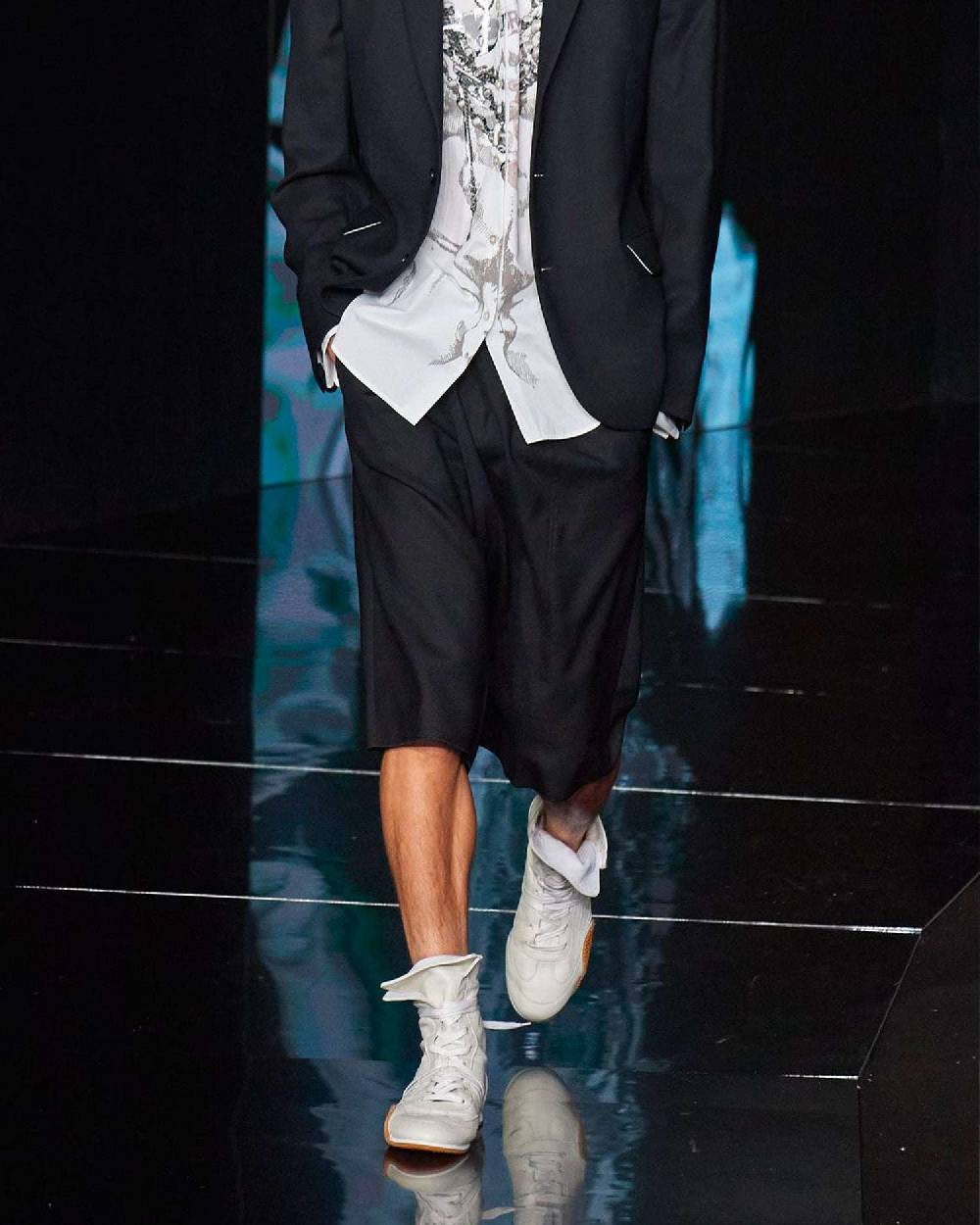 John Richmond Bermuda oversize in lana