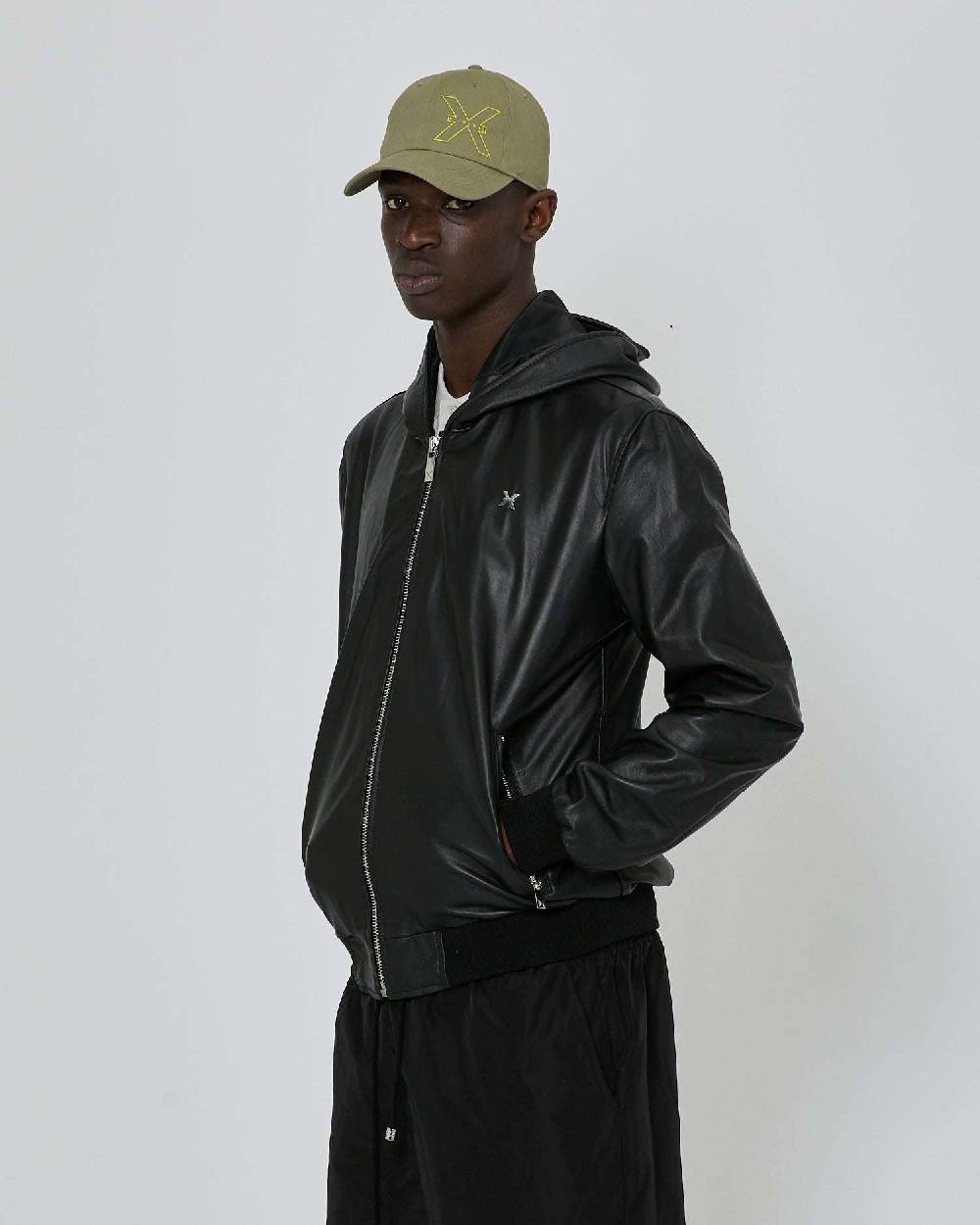 John Richmond Bomber in pelle con cappuccio