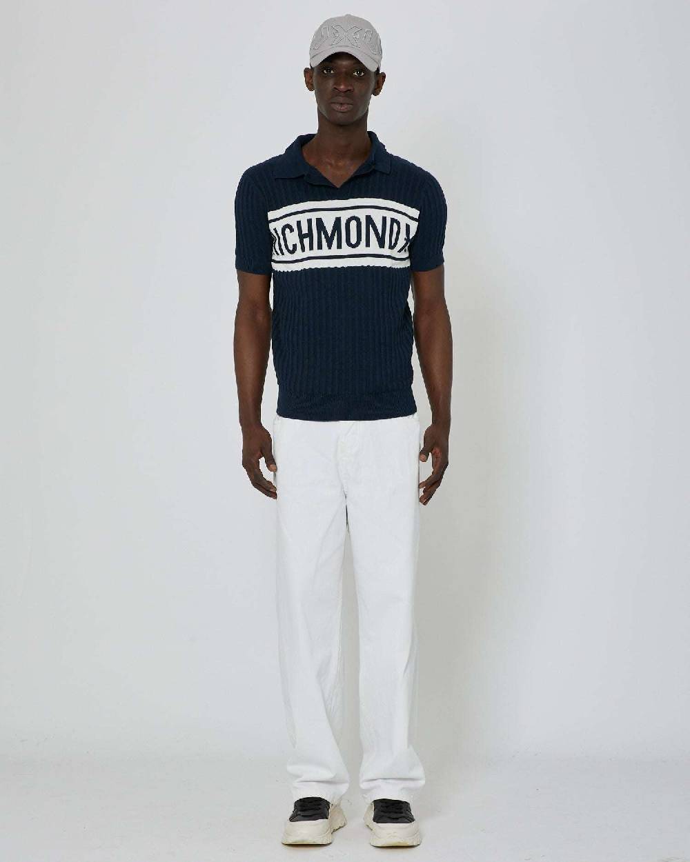 John Richmond Polo con logo bicolor sul davanti