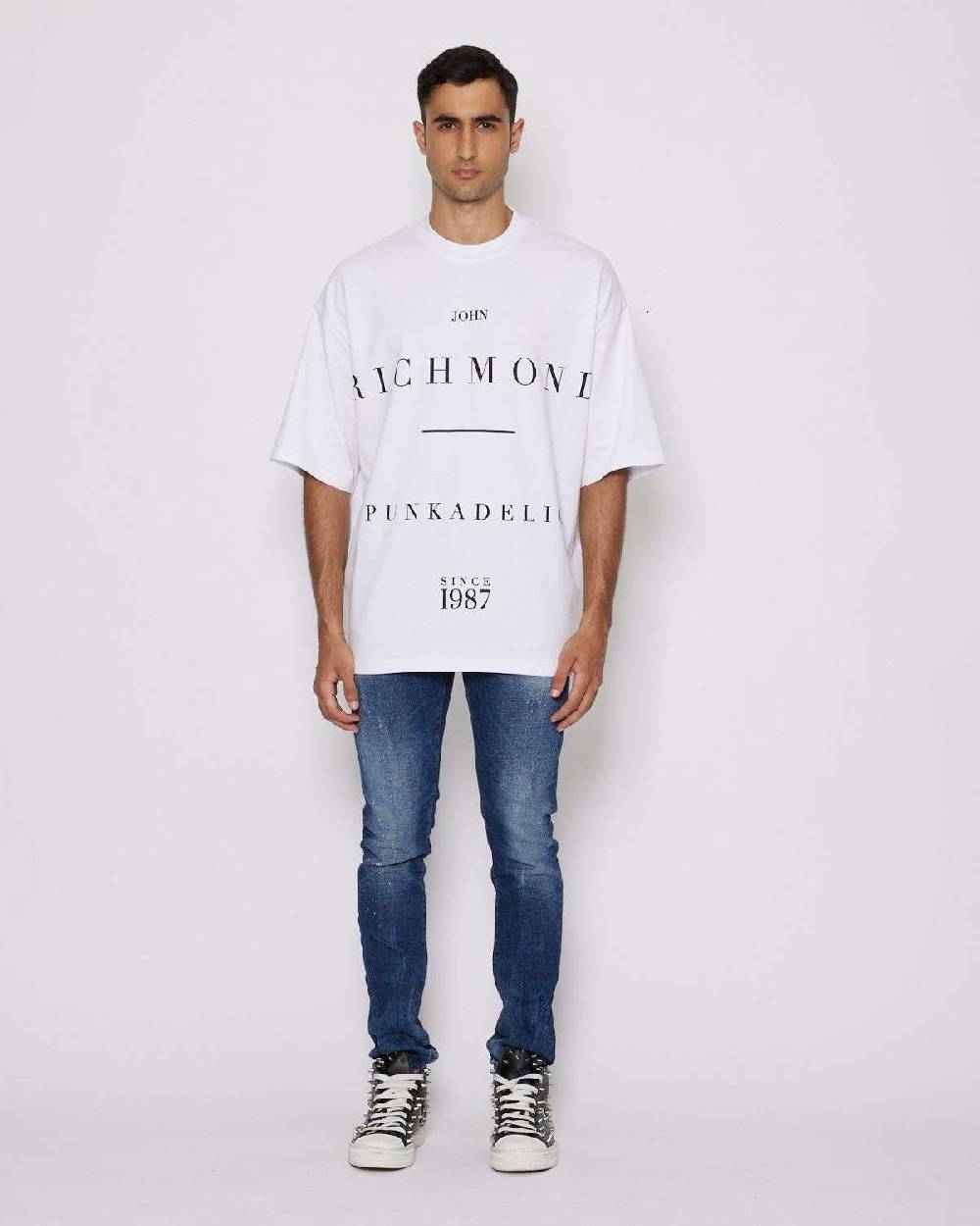 John Richmond T-shirt over con lettering