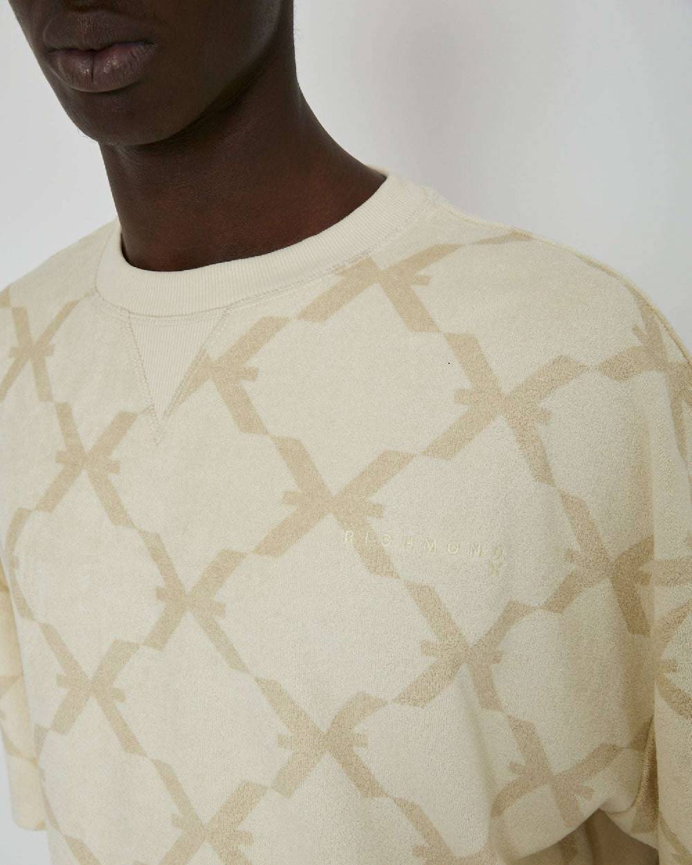 John Richmond T-shirt Over Con Pattern Ton Sur Ton