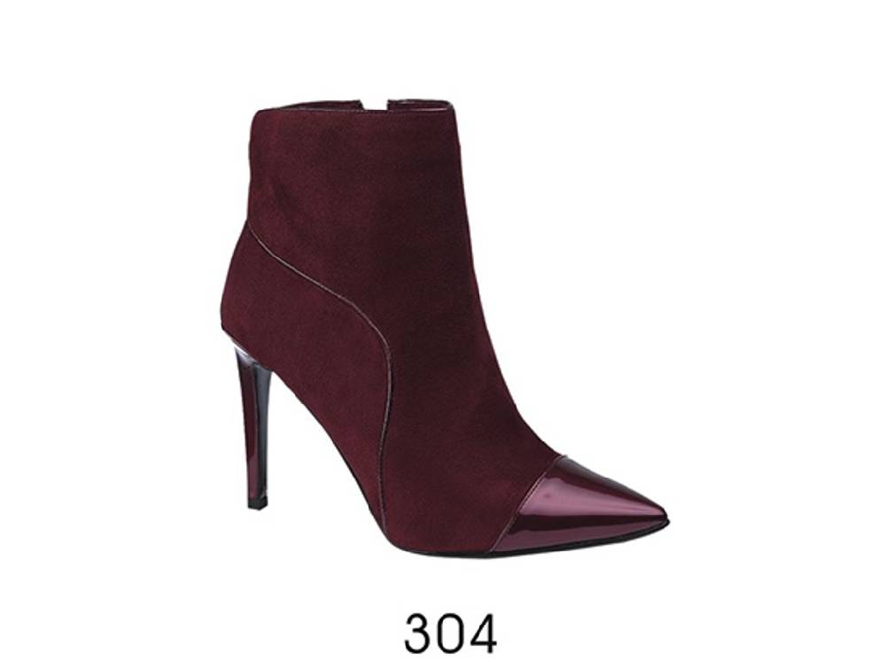 Kiss KrissAI 016/017 – Art.304