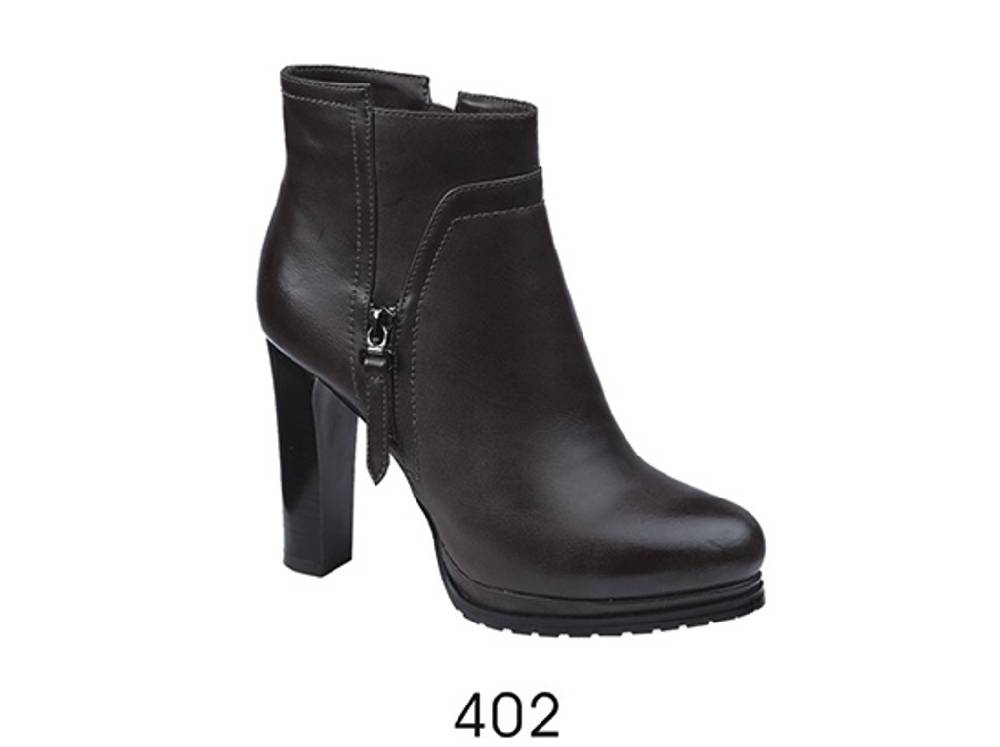 Kiss KrissAI 016/017 – Art.402