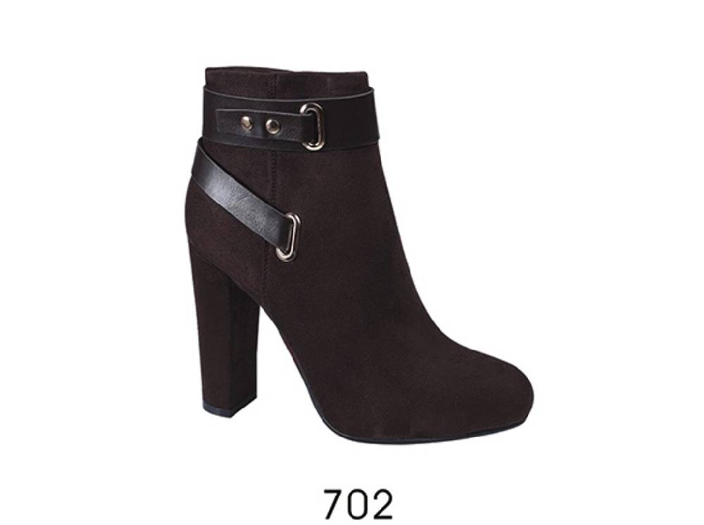 Kiss KrissAI 016/017 – Art.702