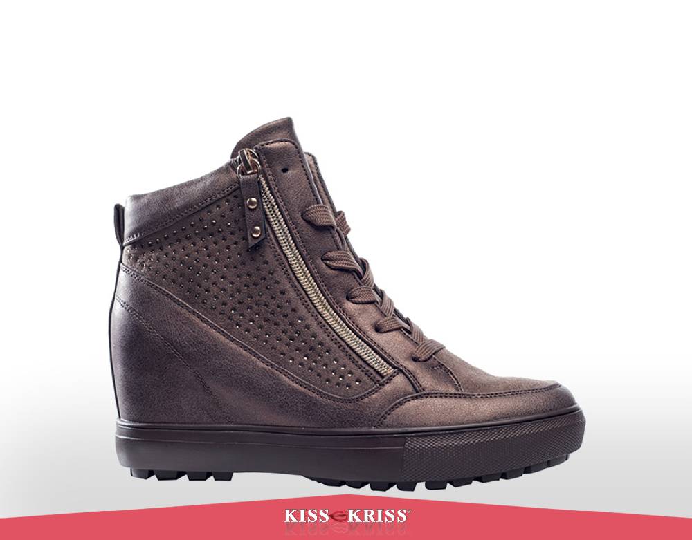 Kiss KrissAI 017/018 – Art. 5000