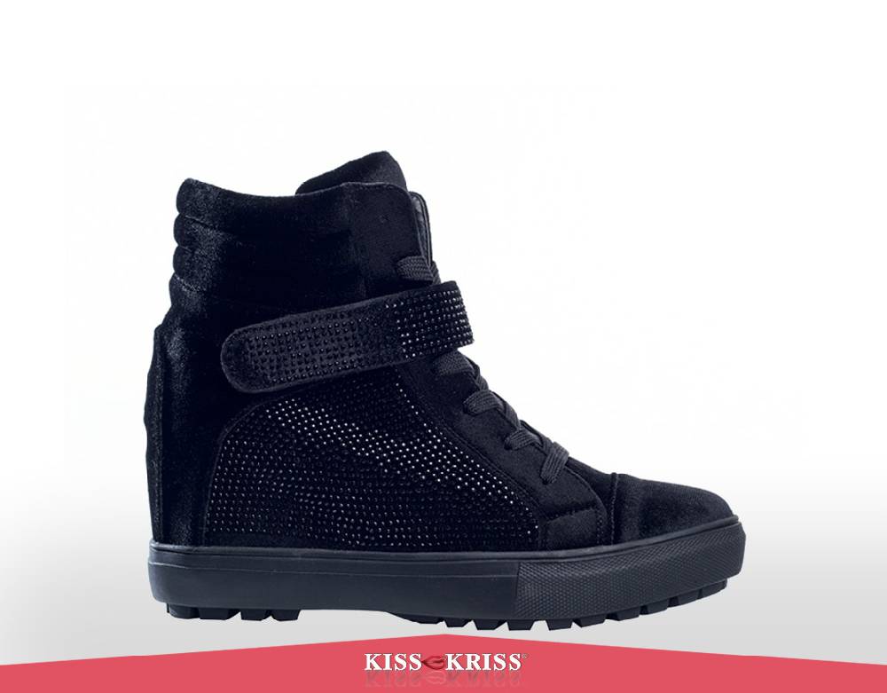 Kiss KrissAI 017/018 – Art. 5003