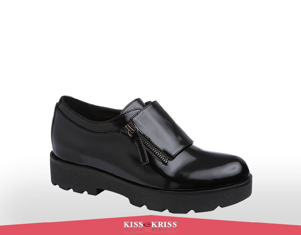 Kiss KrissAI 017/018 – Art. K062