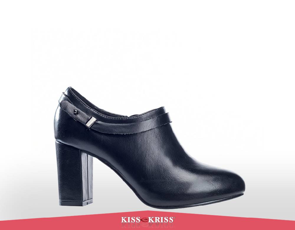 Kiss KrissAI 017/018 – Art. V181