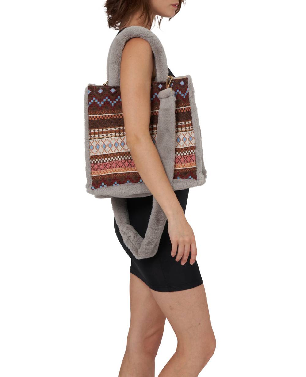 LaMilanesa DASHA MEDIA