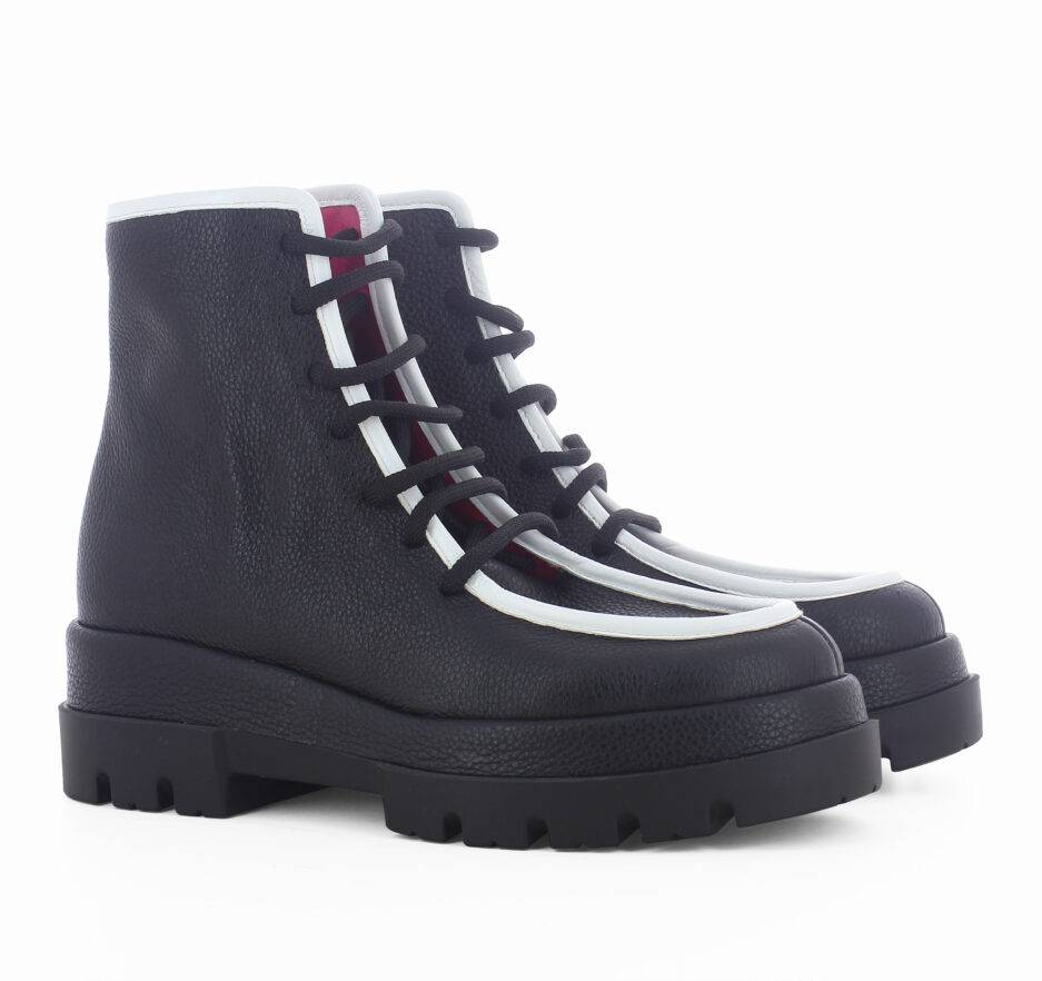 Le Babe BOOTS IN DOLLARINO NERO