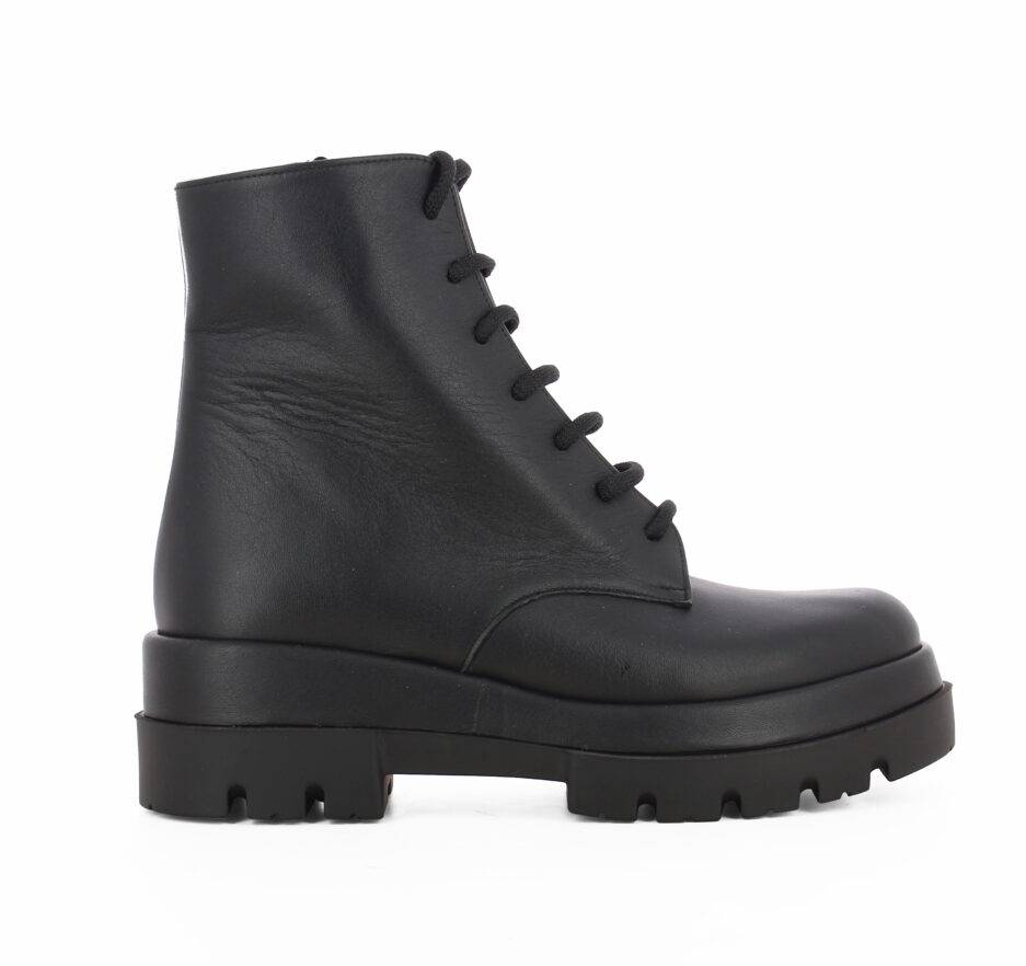Le Babe BOOTS IN VITELLO NERO