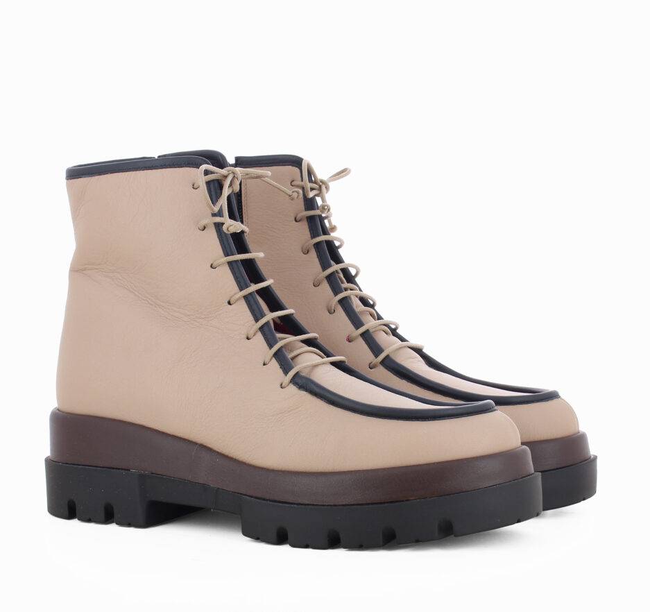 Le Babe BOOTS IN VITELLO SAND