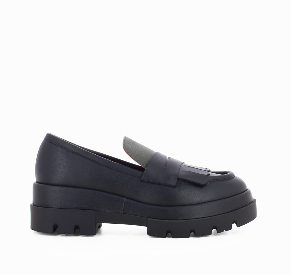 Le Babe MOCASSINI IN VITELLO NERO