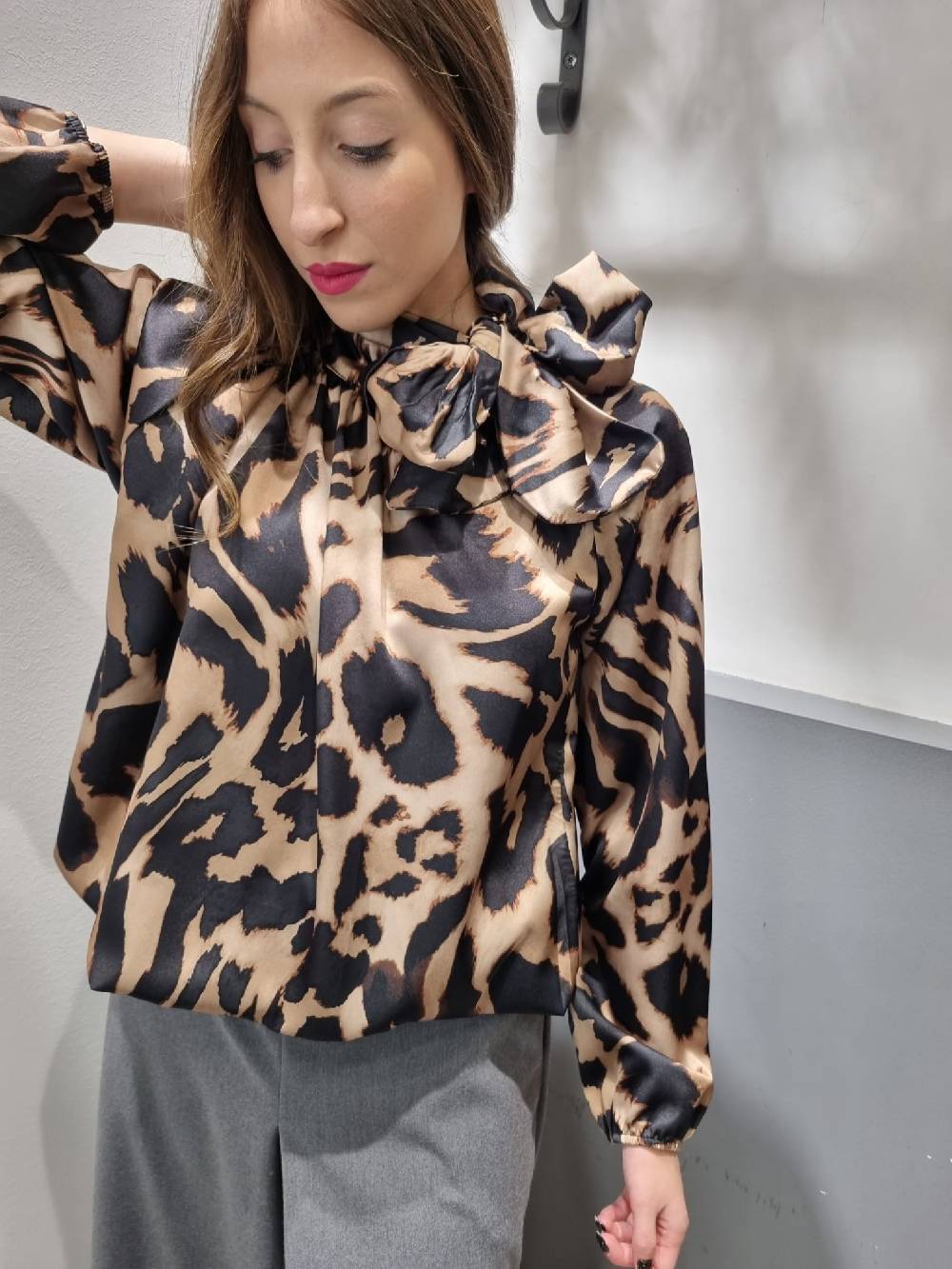 Le Chicche Blusa Fiocco Fantasia