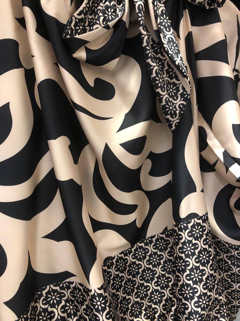 Le Chicche Blusa Fiocco Fantasia