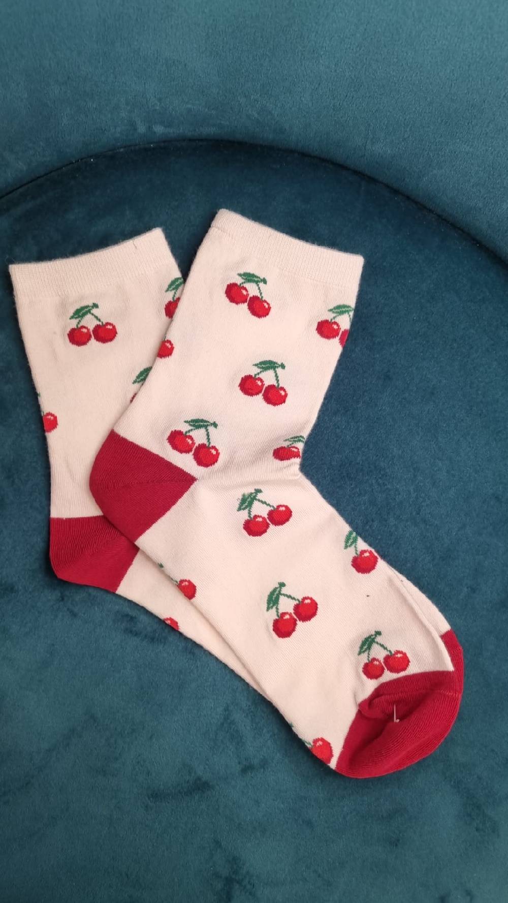 Le Chicche Calzini Cherries