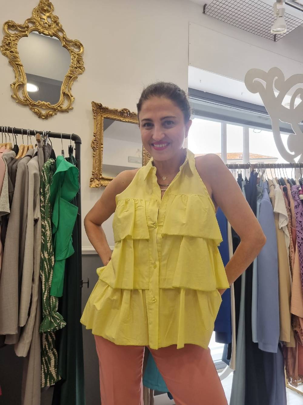 Le Chicche Camicia Smanicata Gialla