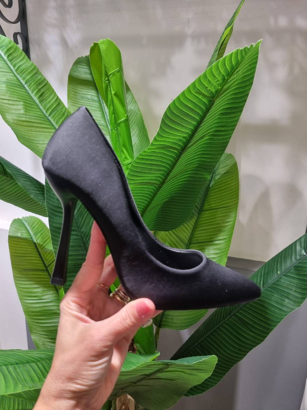 Le Chicche Décolleté Nere