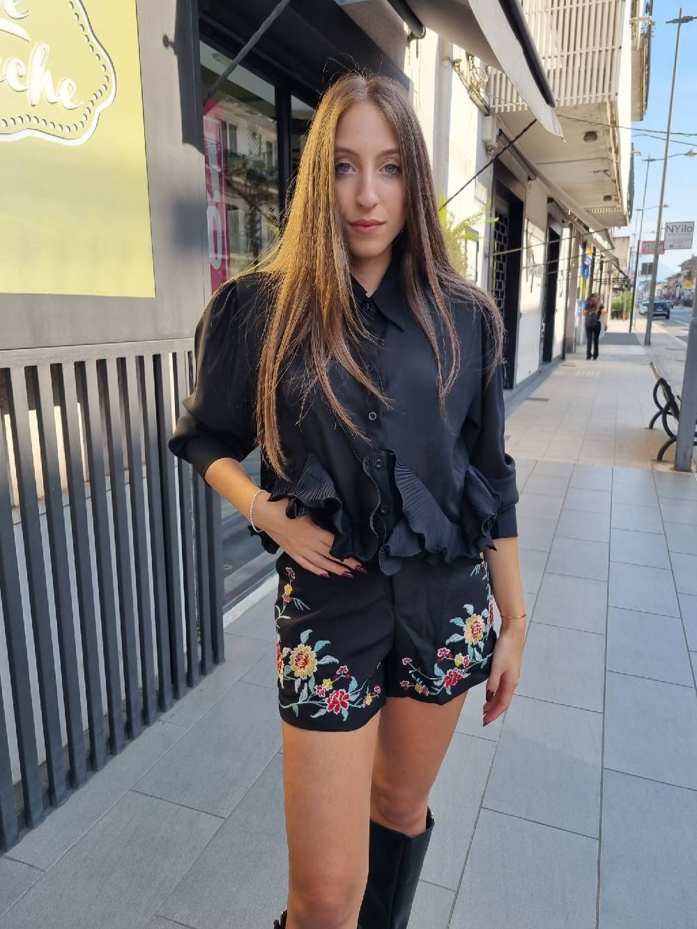 Le Chicche Shorts Flowers