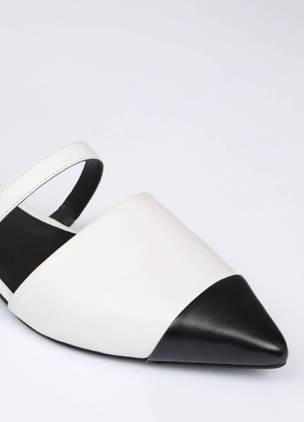 LES COPAINSBallerine In Vera Pelle Con Laccetto Alla Caviglia