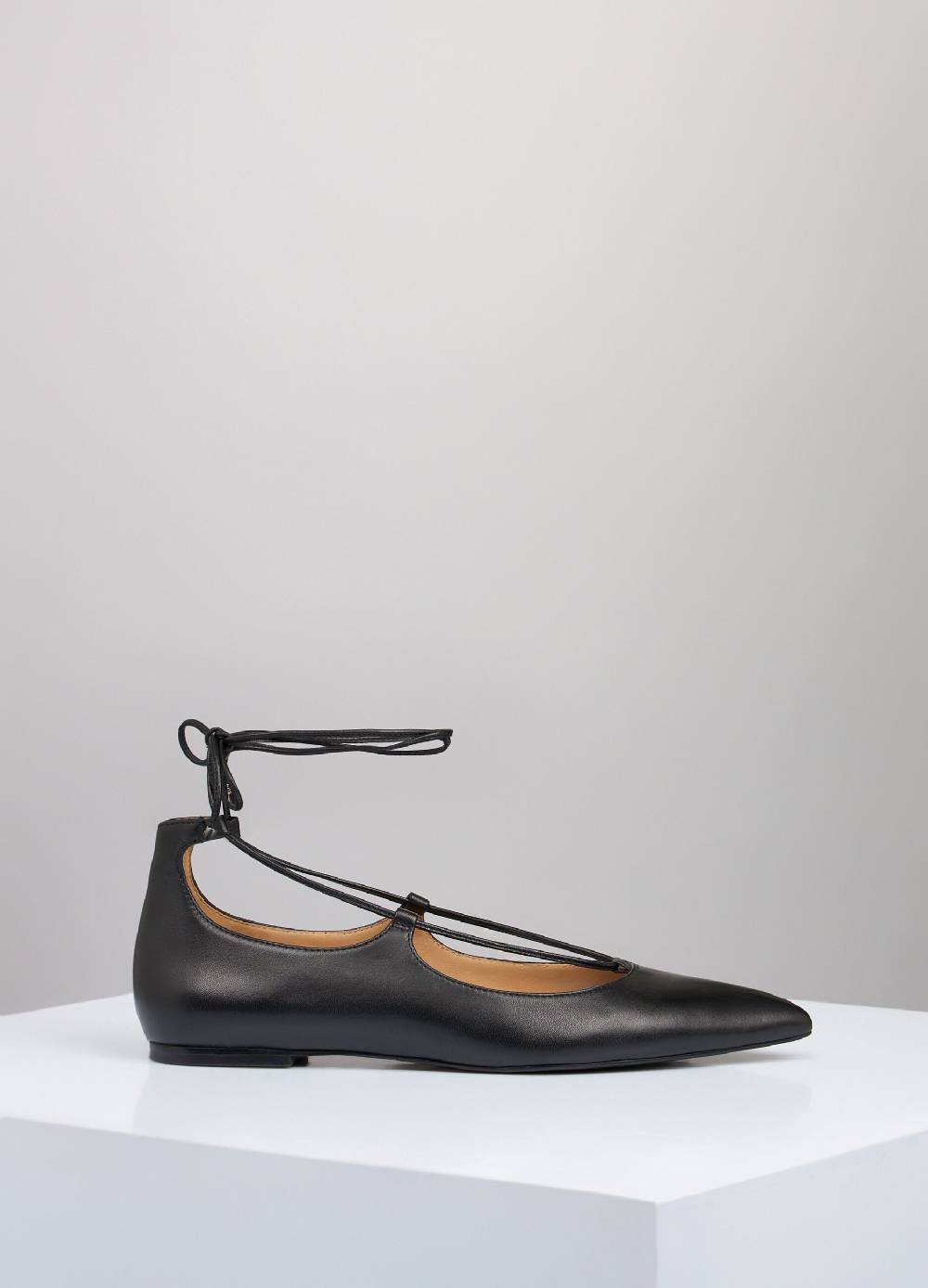 LES COPAINSBallerine In Vera Pelle Con Laccetti