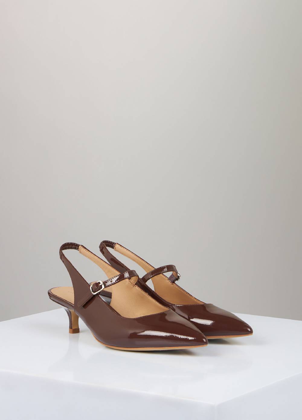 LES COPAINSDécolleté basse in vernice