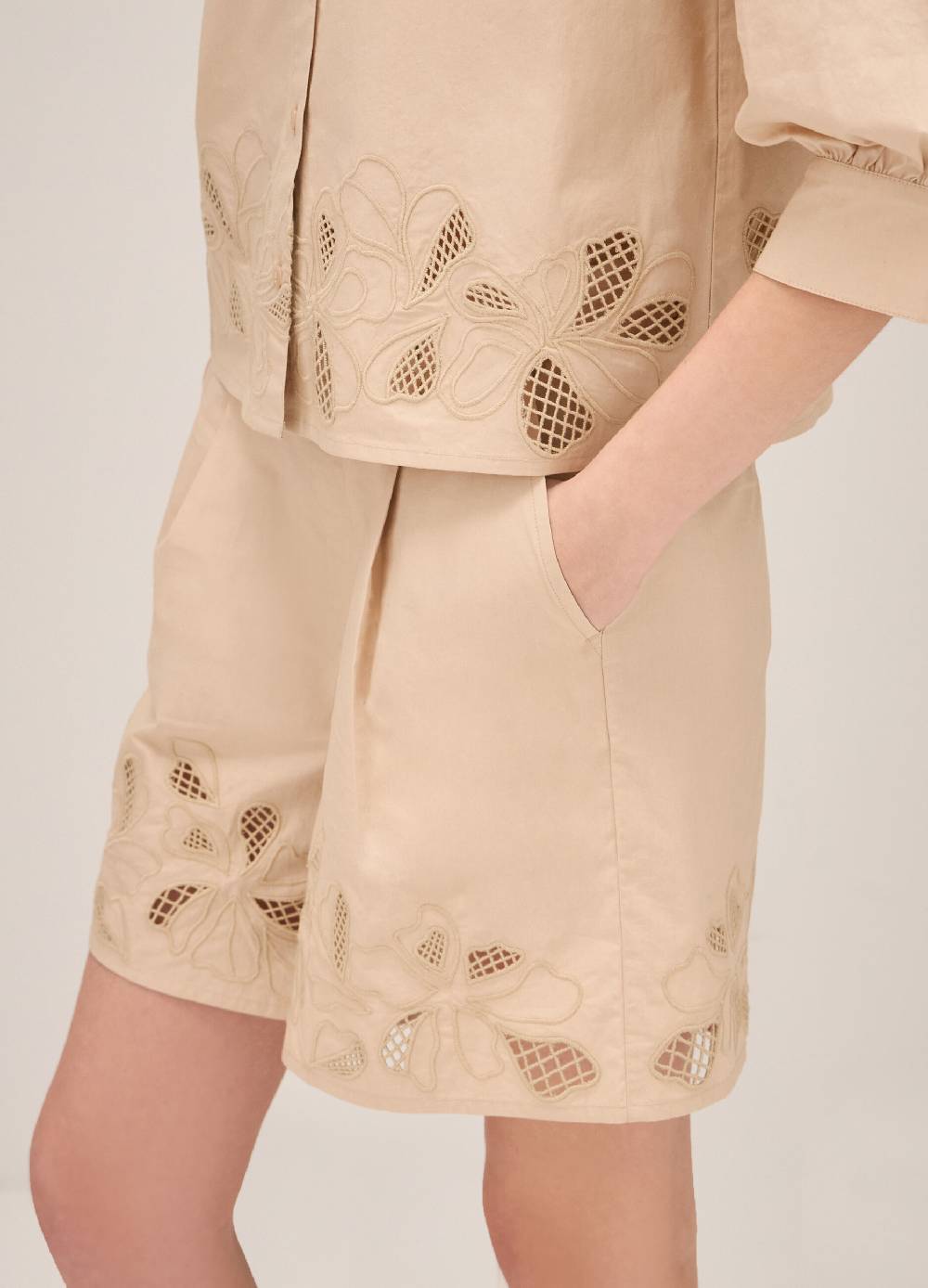 LES COPAINSShorts In Cotone Con Ricamo