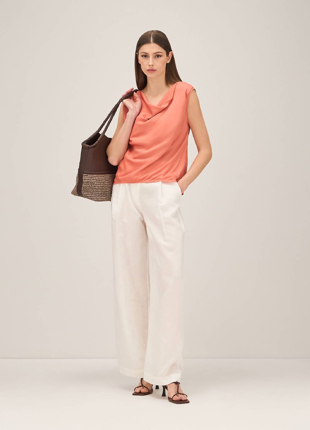 LES COPAINSTop smanicato con drappeggio