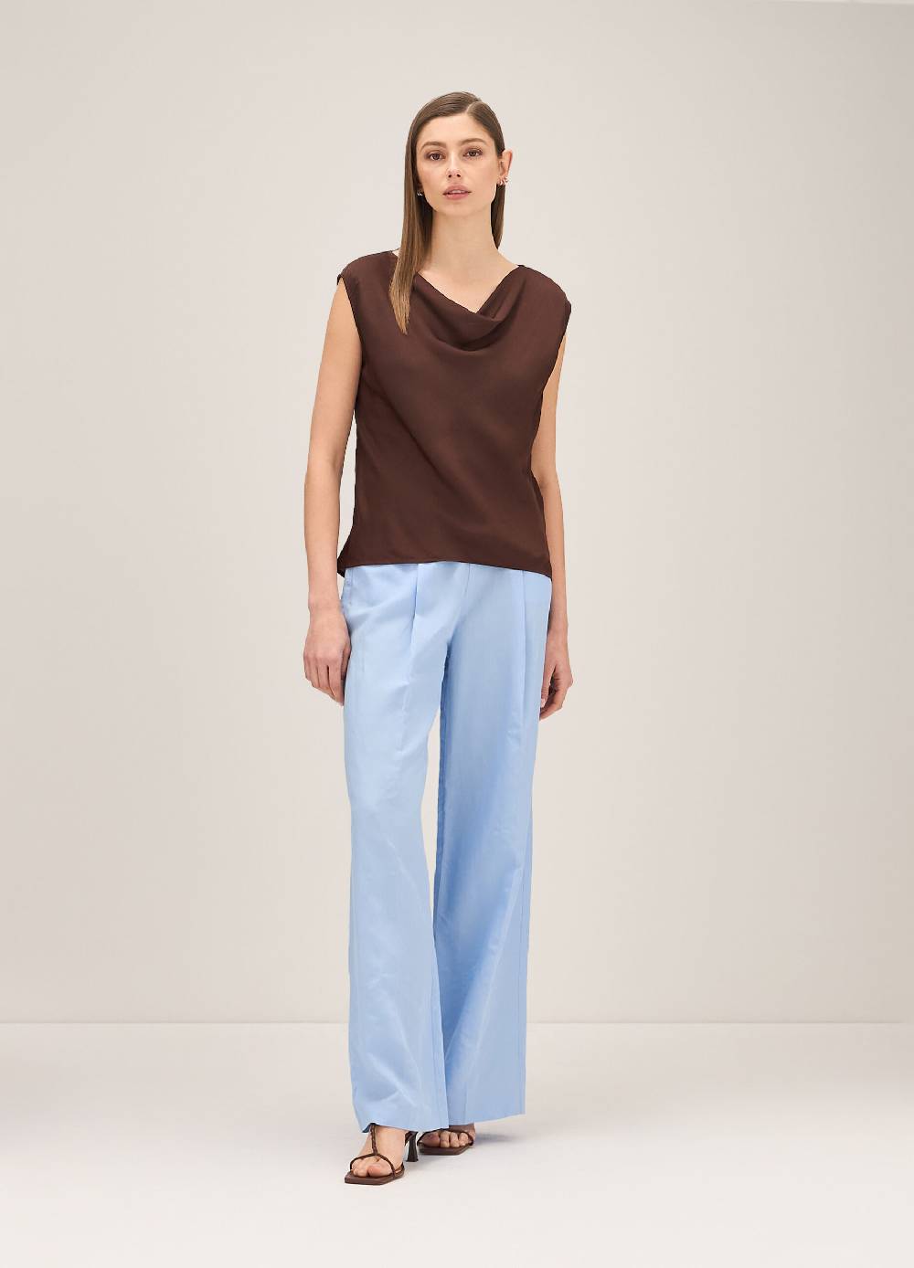 LES COPAINSTop smanicato con drappeggio