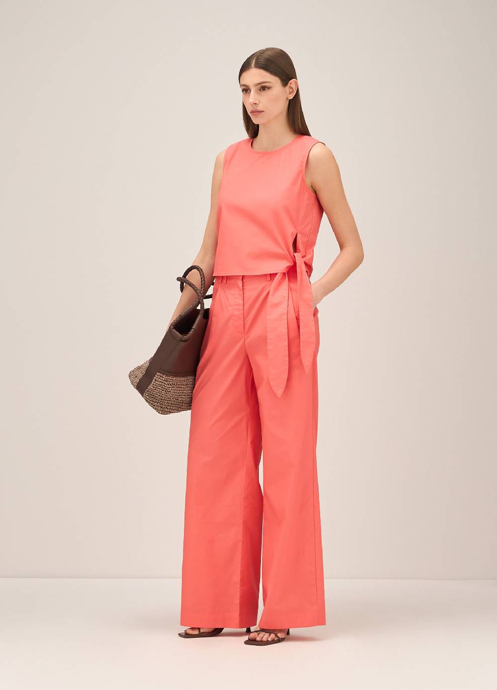 LES COPAINSTop smanicato in puro cotone