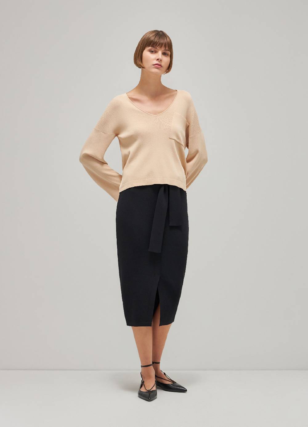 LES COPAINSMaglia tricot con scollo a V in misto viscosa