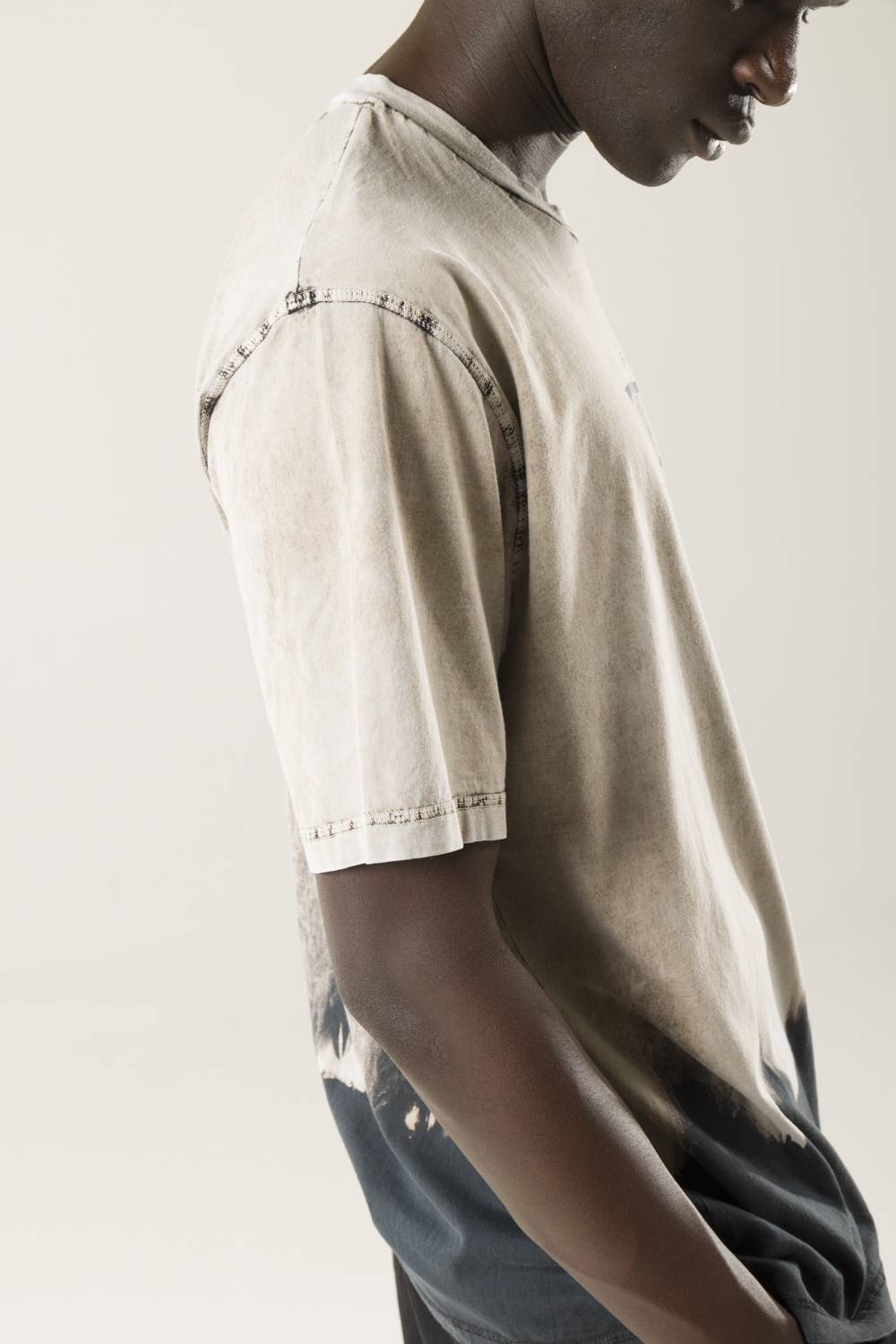 NemeN NMN_22140T_190 [NMN® LOGO DISCHARGED T-SHIRT]