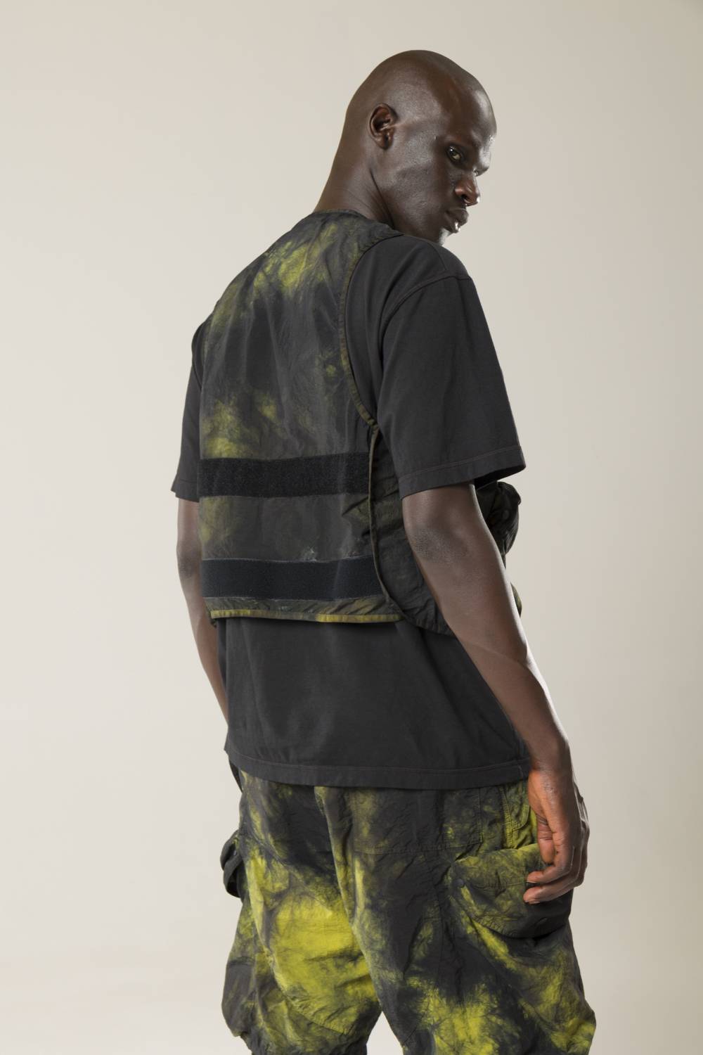 NemeN NMN_E22034P/1_158 [FLOW TIE DYE CARGO SHORT]