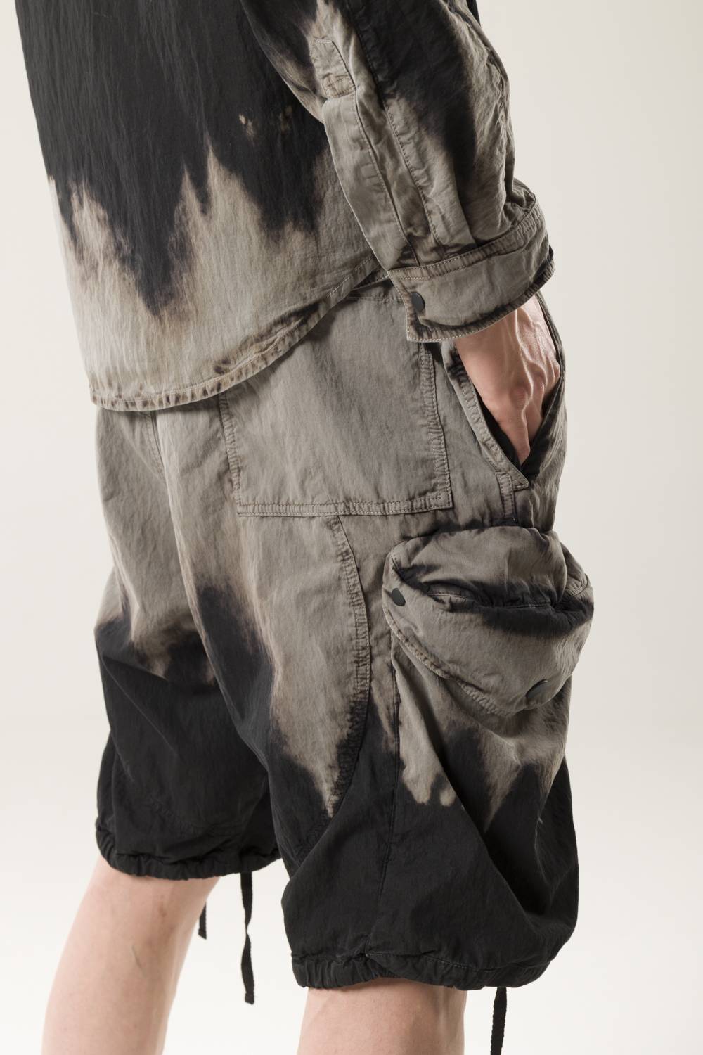 NemeN NMN_E22035P_190 [DAF DISCHARGED CARGO SHORT]