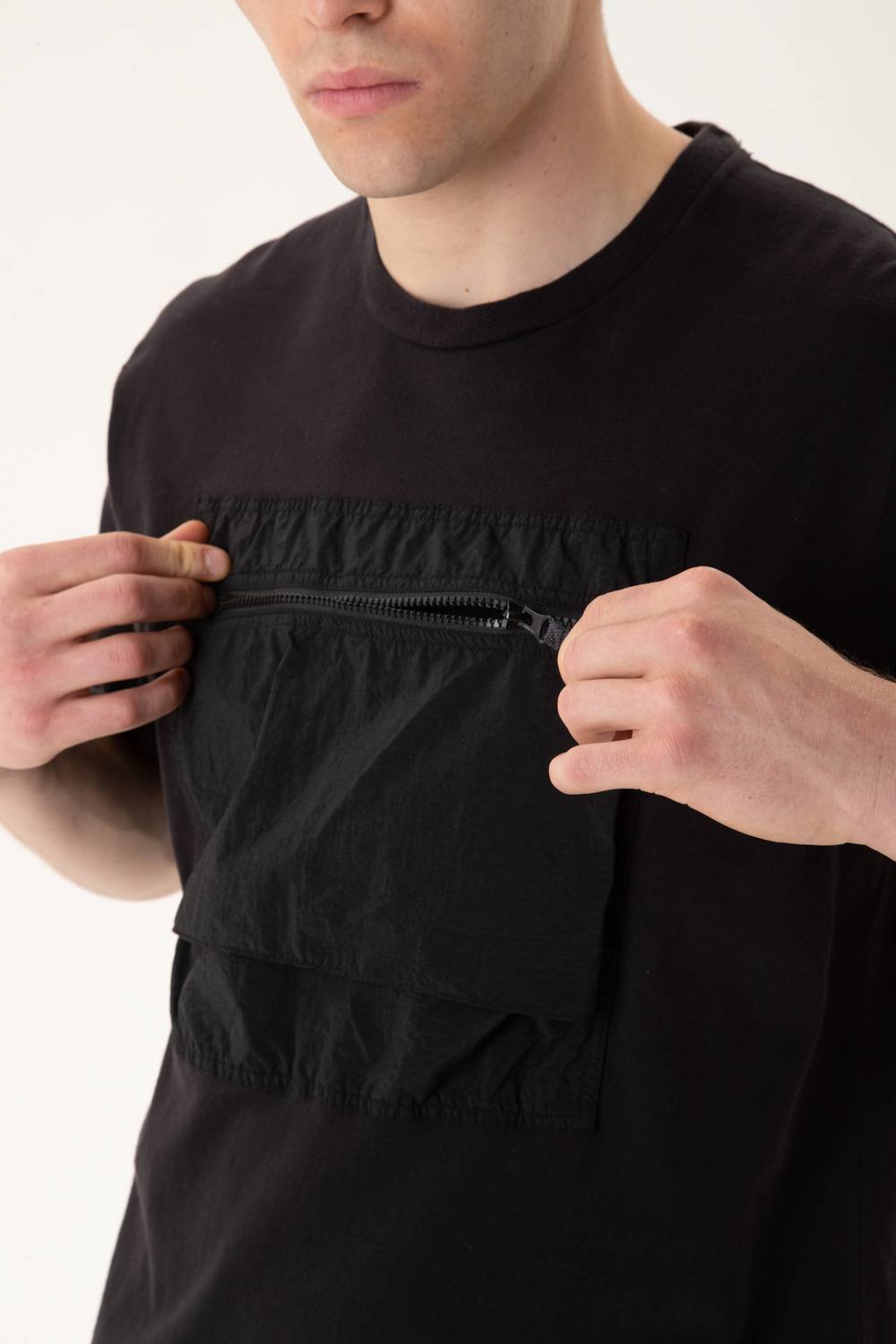 NemeN NMN_E23152T_111 [KEL – CHEST POCKET TSHIRT]