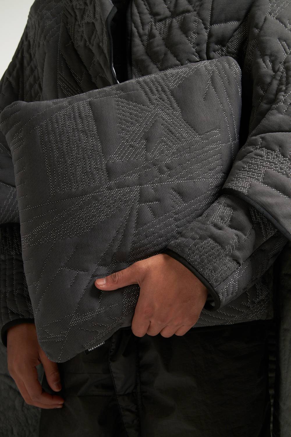 NemeN NMN_I22004AC_170 [HYPERLINES PILLOW]