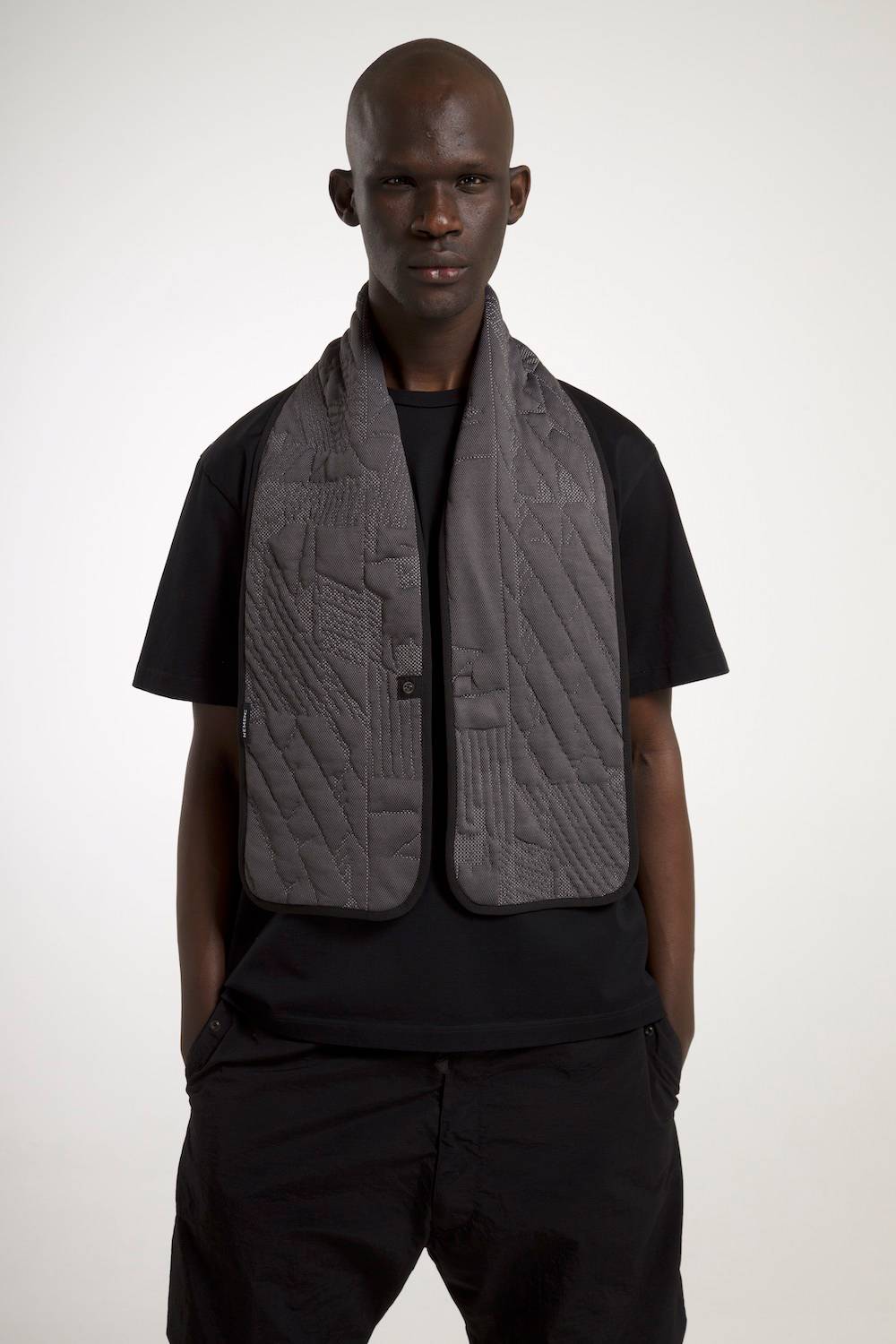 NemeN NMN_I22006AC_170 [HYPERLINES SCARF]