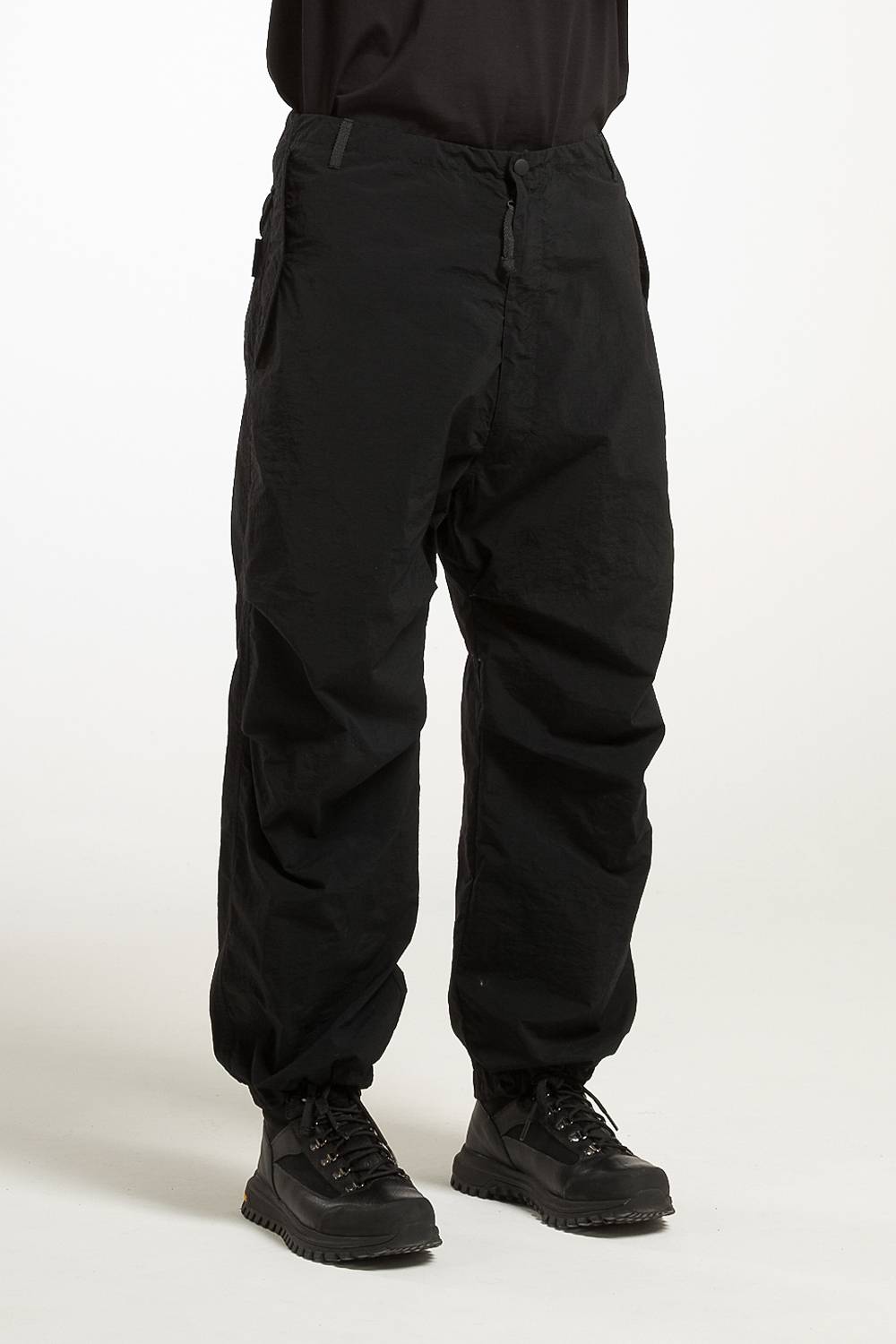 NemeN NMN_I22033P/1_111 [FLEO2 – TECH OVERPANT]