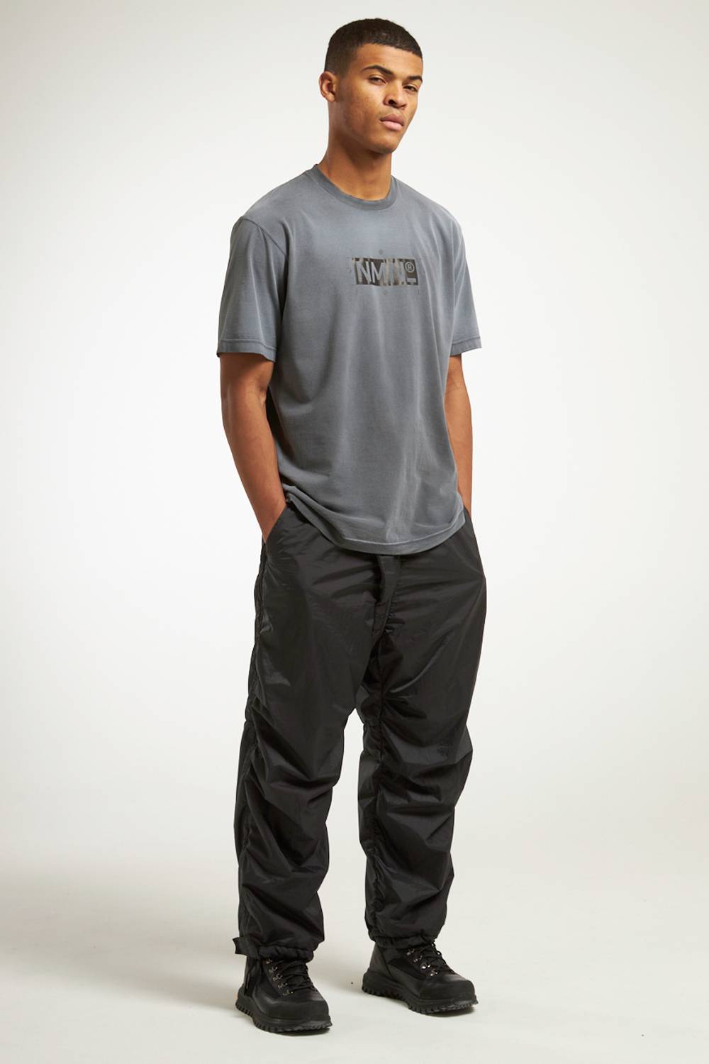 NemeN NMN_I22153T_149 [VENSE – HAND SPRAYED T-SHIRT]