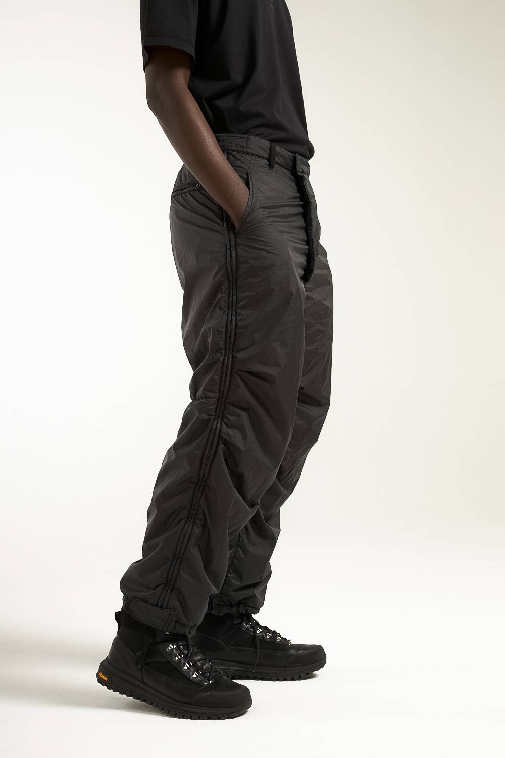 NemeN NMN_I22240P/1_111 [LOOP 2L INSULATED ZIPPED OVERPANT]