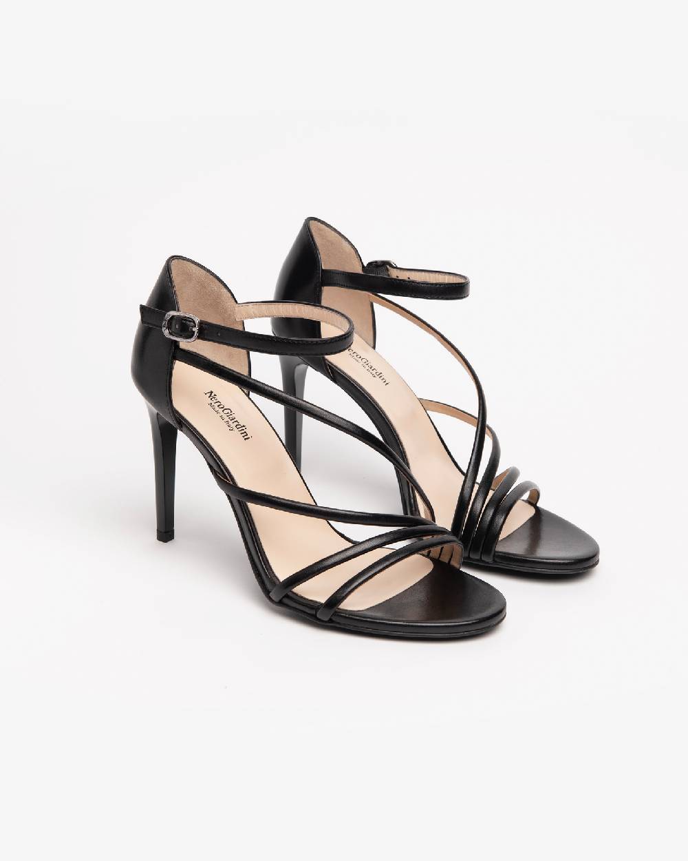 NeroGiardini Art. E218400DE