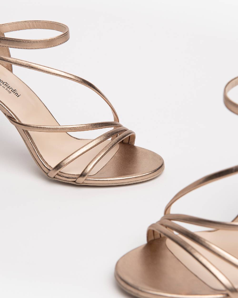 NeroGiardini Art. E218401DE